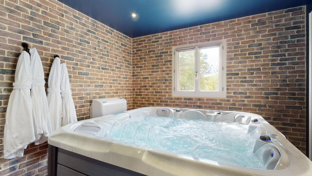 Gite Spa & Nature Saint-Chamassy المظهر الخارجي الصورة